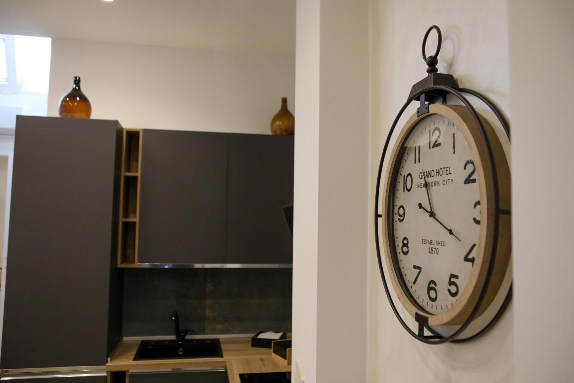 Luxury Regina 14 Apartment บารี ภายนอก รูปภาพ