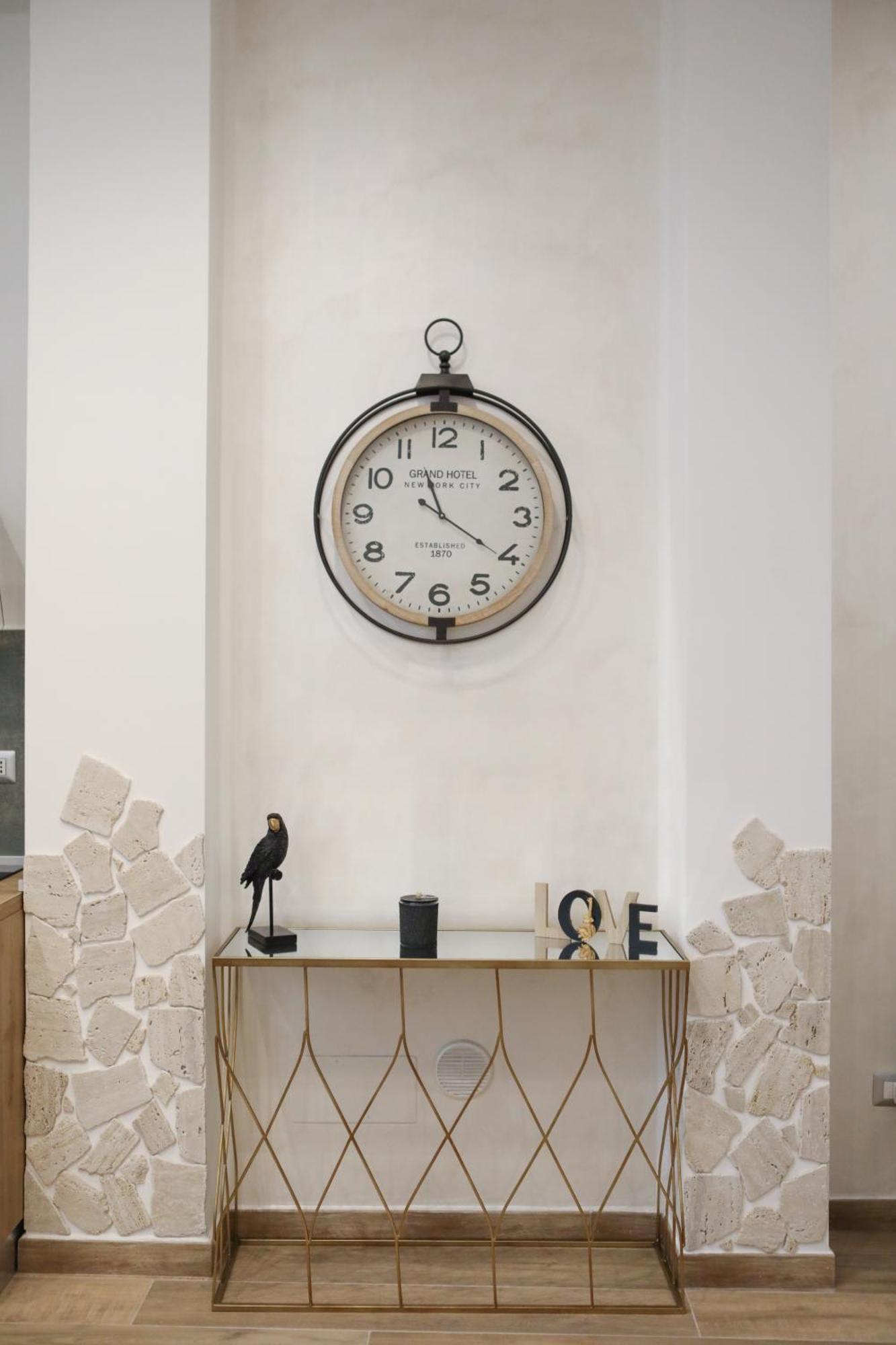 Luxury Regina 14 Apartment บารี ภายนอก รูปภาพ